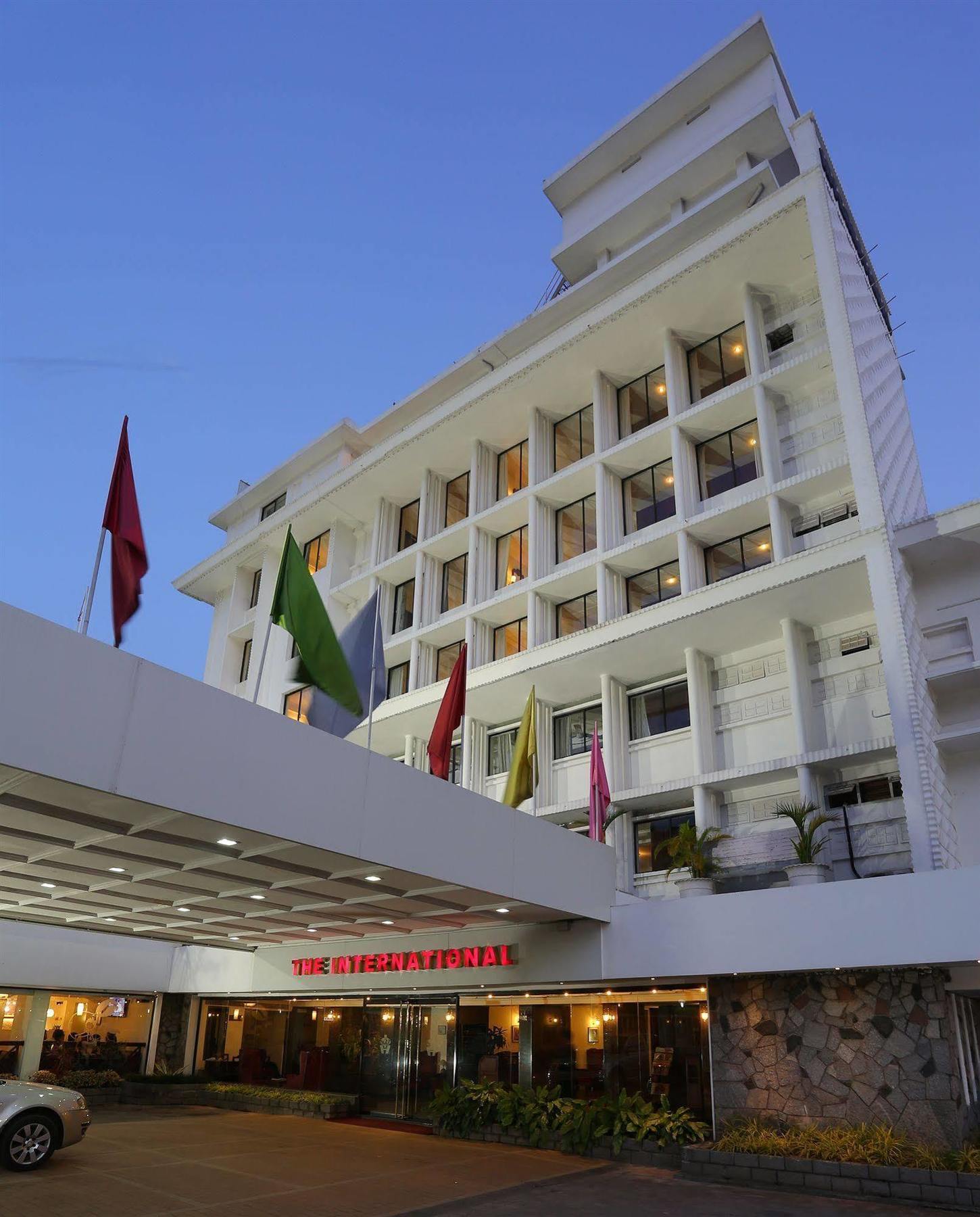 The International Hotel Kochi Exterior foto